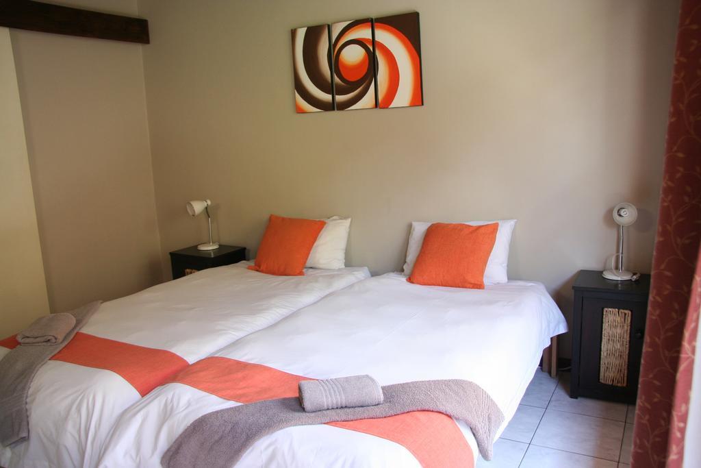 Dunedin Star Guesthouse Swakopmund Rum bild